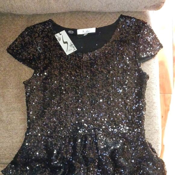 S line Brand sequined top size medium - Picture 1 of 5